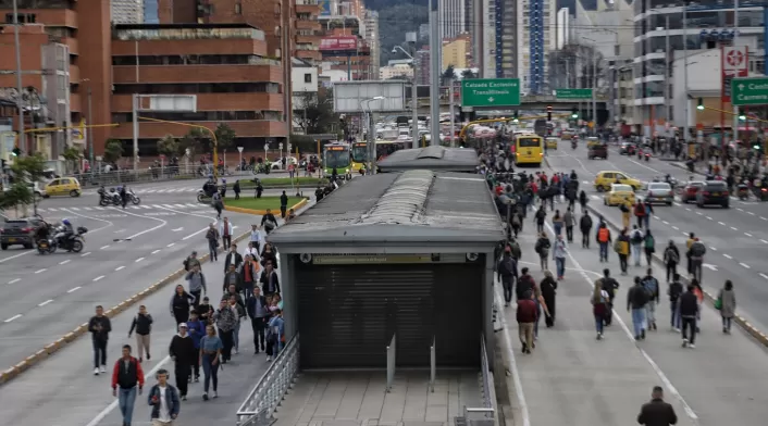 Usuarios de transmilenio afectados por manifestaciones