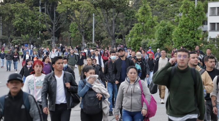 Usuarios de transmilenio afectados por manifestaciones