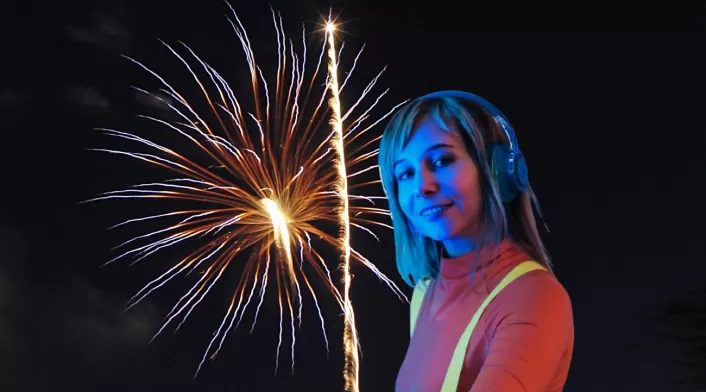 Música para escuchar el 4 de julio El 4 de julio se acerca, y con él, la oportunidad perfecta para celebrar a lo grande con música, comida y fuegos artificiales.