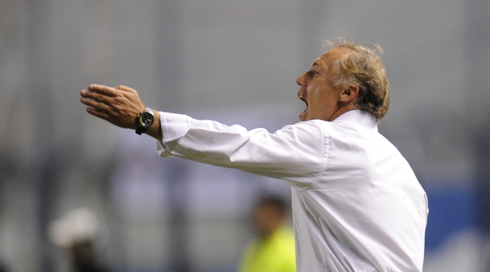 Roberto Sensini, exjugador de la Selección Argentina Roberto Sensini, exjugador de la Selección Argentina