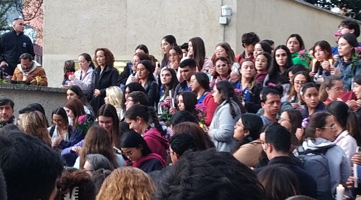 Velatón estudiante residente