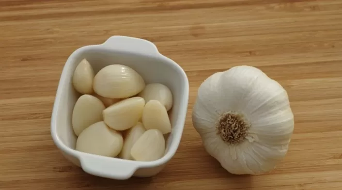 5 beneficios de consumir ajo crudo 5 beneficios de consumir ajo crudo