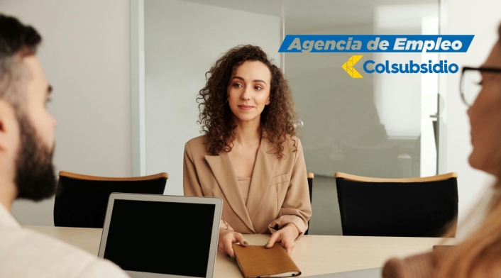 Ofertas de empleo en Colsubsidio Personas en una entrevista de trabajo