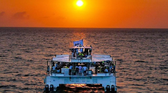 Flamante catamarán Flamante catamarán