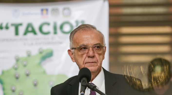 Iván Velásquez, ministro de Defensa Iván Velásquez, ministro de Defensa