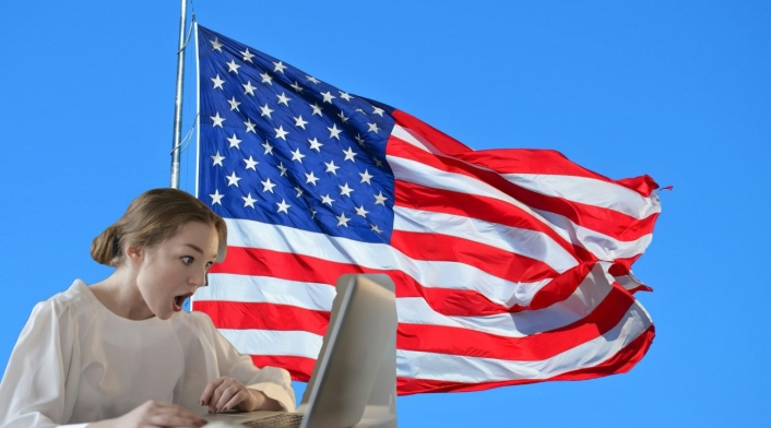 Nuevo requisito para viajar a Estados Unidos Bandera de Estados Unidos y mujer sorprendida