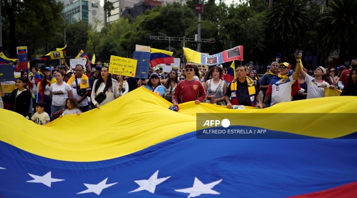 Exdiputado opositor Williams Dávila en estado grave en Caracas, hijo denuncia hermetismo de autoridades. Gobierno de Maduro responsable de atropello a derechos humanos. Exdiputado opositor Williams Dávila en estado grave en Caracas, hijo denuncia hermetismo de autoridades. Gobierno de Maduro responsable de atropello a derechos humanos.