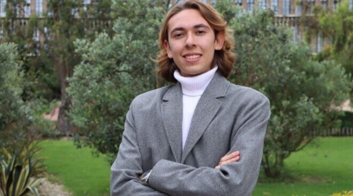 Santiago Monsalve, el estudiante colombiano que fue reconocido entre los 50 mejores del mundo Santiago Monsalve, el estudiante colombiano que fue reconocido entre los 50 mejores del mundo