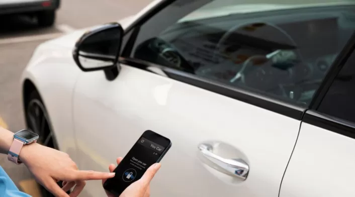 Carro híbrido El Ministerio de Hacienda considera aumentar el IVA de vehículos híbridos en Colombia, preocupando al sector automotor