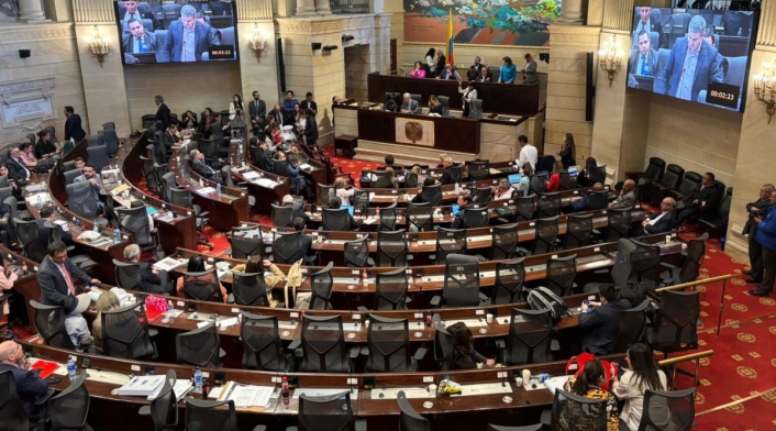 Lanzan alerta por caída del recaudo y aumento del desempleo Lanzan alerta por caída del recaudo y aumento del desempleo