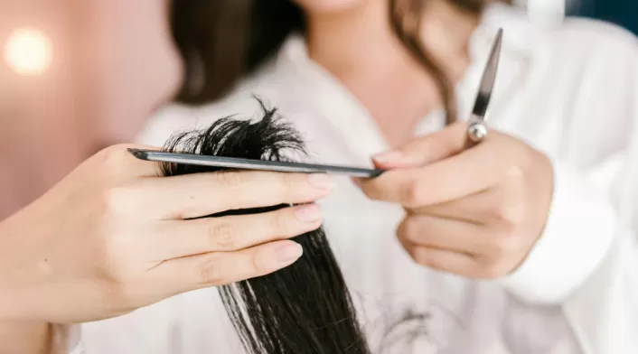 ¿Planeas un cambio de look? Mira qué días de septiembre son perfectos según las fases lunares. Corte de cabello