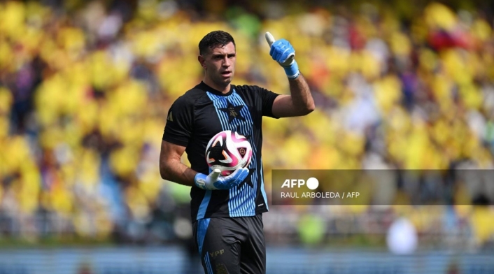 Emiliano Martínez Emiliano Martínez