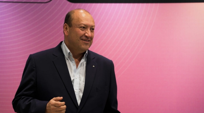 Evert Montero de Fecoljuegos Evert Montero de Fecoljuegos expresa preocupación por propuesta de incluir IVA en apuestas en línea durante reforma tributaria.