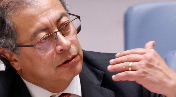 Gustavo petro Gustavo petro