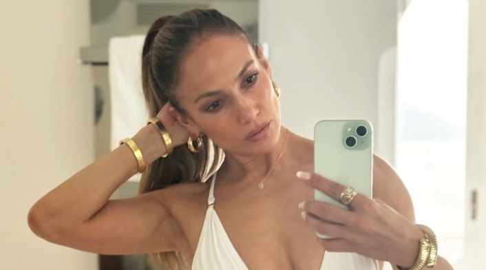Jennifer López comparte fotos reveladoras en Instagram después de su divorcio con Ben Affleck Jennifer López