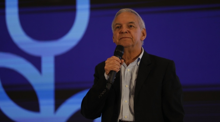 Ricardo Bonilla, ministro de Hacienda, estudia un nuevo recorte al presupuesto