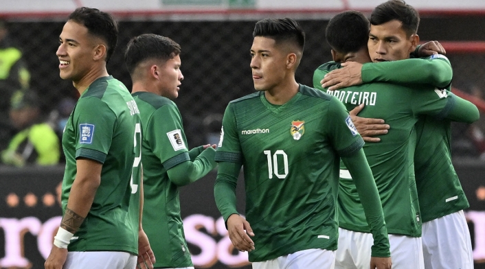 Bolivia se prepara para enfrentar a Colombia Bolivia se prepara para enfrentar a Colombia