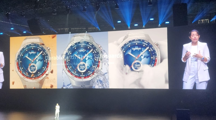 El Huawei Watch GT 5 destaca por su Sharp-Edged Design y su resistencia al agua, ofreciendo funcionalidades avanzadas para el ejercicio al aire libre.
