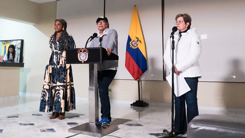 Gustavo Petro y la ministra de Trabajo Gloria Inés Ramírez Gustavo Petro y la ministra de Trabajo Gloria Inés Ramírez