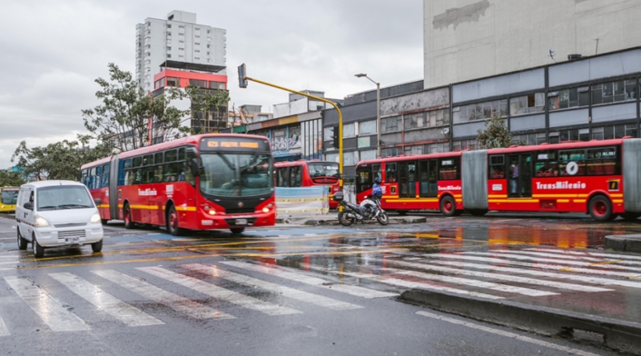 Cierres en la Avenida Caracas por obras del Metro Cierres en la Avenida Caracas por obras del Metro