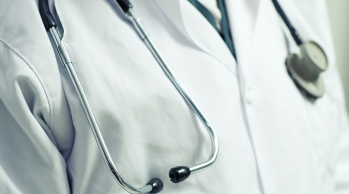 EPS La Procuraduría investiga posibles irregularidades en EPS por uso de recursos de salud en 2020.