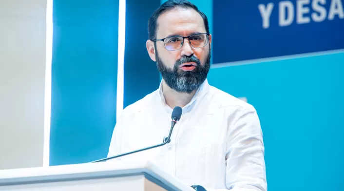 Ministro de Minas, Andrés Camacho