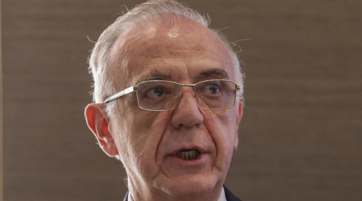 Iván Velásquez, ministro de Defensa Reunión entre Gobierno y ELN en Caracas Venezuela para discutir futuro de negociaciones de paz. Ministro de Defensa reitera falta de voluntad de paz por parte de la guerrilla