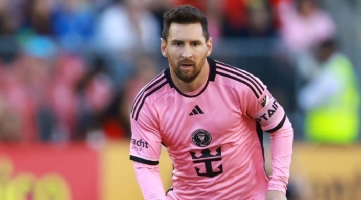 Lionel Messi Lionel Messi