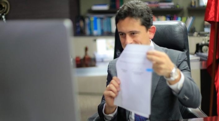 Luis Carlos Reyes Luis Carlos Reyes
