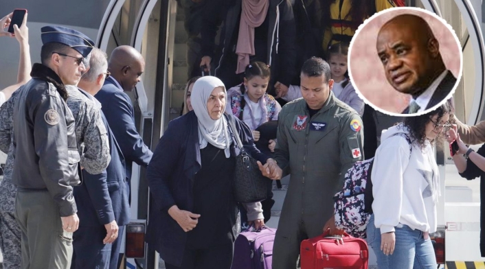 Luis Gilberto Murillo resaltó la repatriación de colombianos desde el Líbano Luis Gilberto Murillo resaltó la repatriación de colombianos desde el Líbano