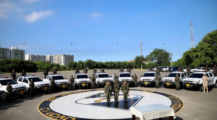 Ejército recibe dotación en Barranquilla Ejército recibe dotación en Barranquilla