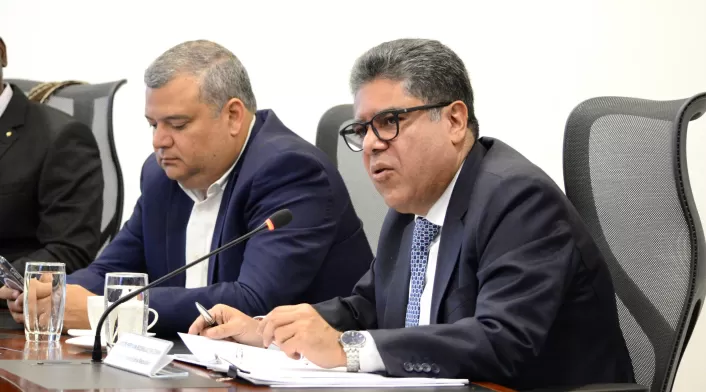 Contralor General, Carlos Hernán Rodríguez Becerra