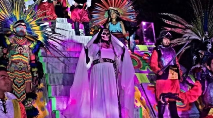 Xochimilco: Cena y mezcales con La Llorona Xochimilco: Cena y mezcales con La Llorona