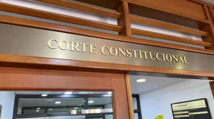 Corte Constitucional ordena revisar condena de mujer que fue víctima de abuso en Ibagué Corte Constitucional ordena revisar condena de mujer que fue víctima de abuso en Ibagué