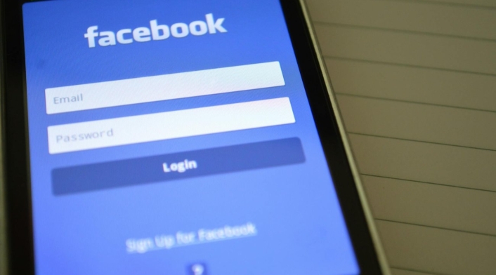 Facebook Facebook