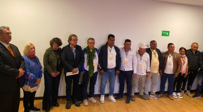 Gobierno Nacional y facción de disidencias que se separó de ‘Iván Márquez’ retoman diálogos de paz Gobierno Nacional y facción de disidencias que se separó de ‘Iván Márquez’ retoman diálogos de paz