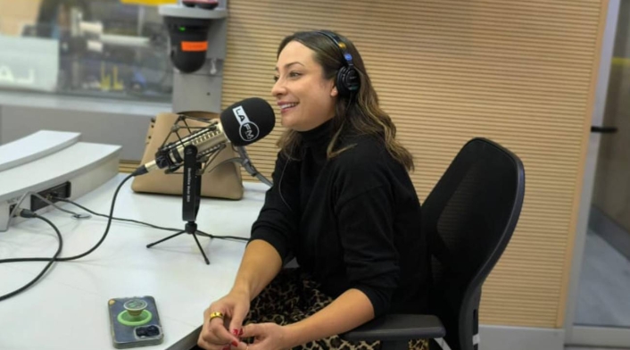 Mónica Jaramillo Mónica Jaramillo habla de su nueva etapa en Noticias RCN con emoción y entusiasmo, enfocada en una cobertura más profunda de la actualidad.