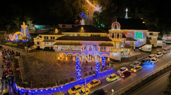 Monserrate alumbrados de Navidad Monserrate alumbrados de Navidad