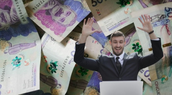 Personas que reciben más de $1 millón en prima Prima de Navidad en Colombia