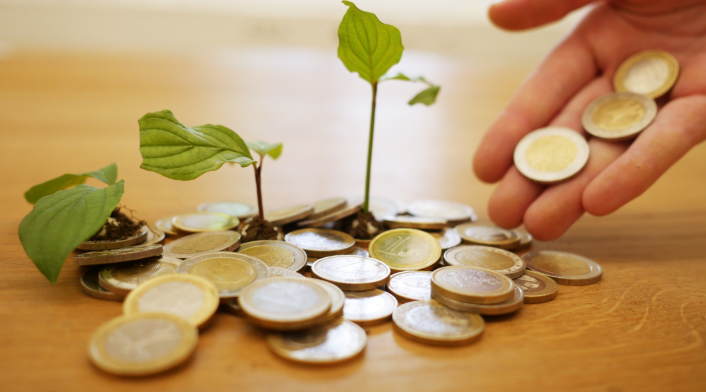 Agüeros de Fin de Año para atraer dinero y prosperidad en 2025 Agüeros de Fin de Año para atraer dinero y prosperidad en 2025