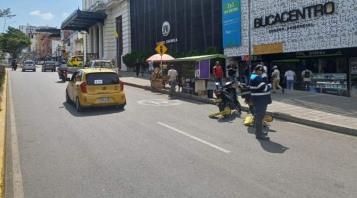 Pico y Placa en Medellín Pico y Placa en Medellín