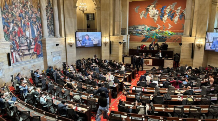 Congresista alerta sobre problemas en la reforma a la salud Congresista alerta sobre problemas en la reforma a la salud