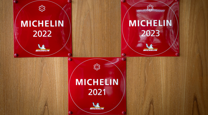 Chef colombiano Juan Manuel Barrientos recibe Estrella Michelin 2024 Chef colombiano Juan Manuel Barrientos recibe Estrella Michelin 2024