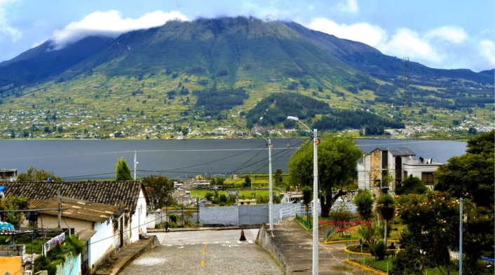 San Rafael de la Laguna San Rafael de la Laguna
