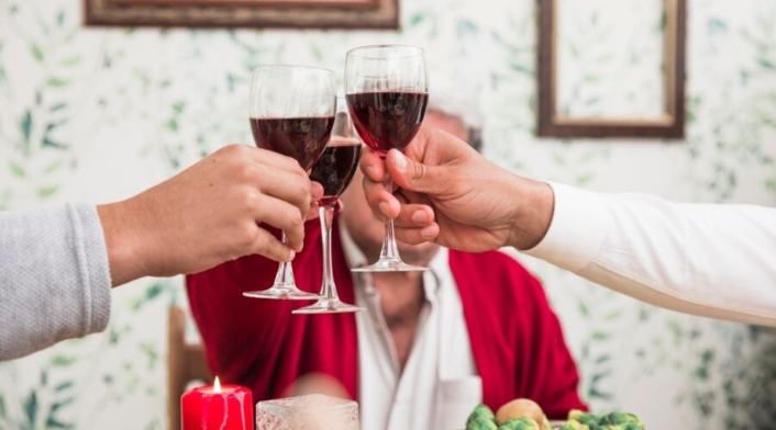 Vino en fin de año Vino en fin de año