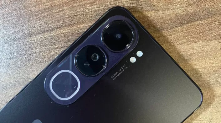 Vivo V40 SE 5G Vivo V40 SE 5G