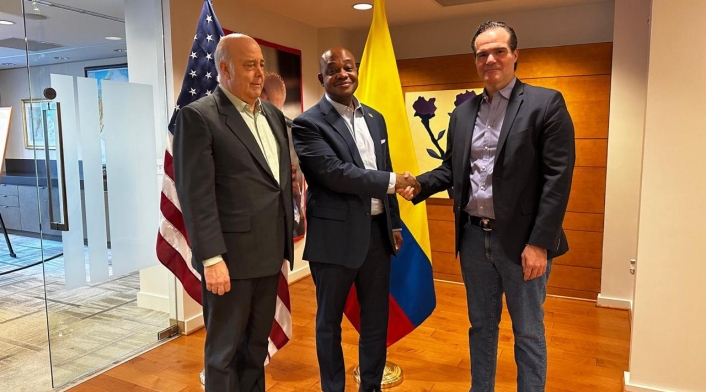 Reunió de alto nivel para superar crisis diplomática con Estados Unidos. Reunió de alto nivel para superar crisis diplomática con Estados Unidos.