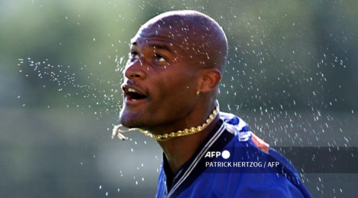 Winston Bogarde Winston Bogarde