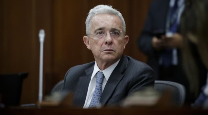 Álvaro Uribe Álvaro Uribe