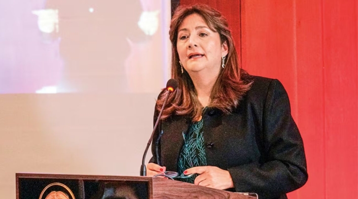Ángela María Buitrago Ángela María Buitrago